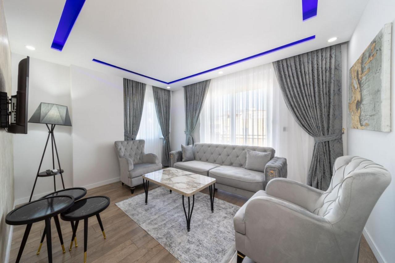 Modern And Central Duplex Apartment Near Beach In 안탈리아 외부 사진