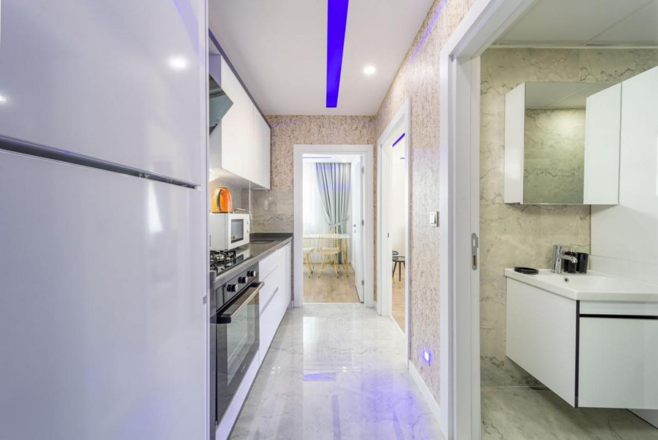 Modern And Central Duplex Apartment Near Beach In 안탈리아 외부 사진